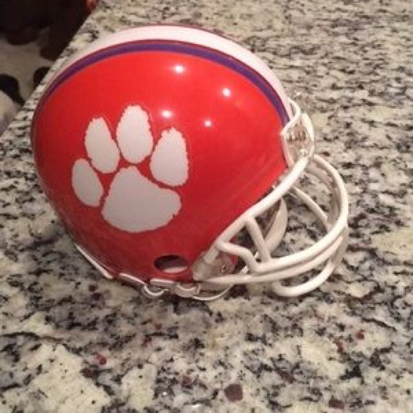 Meet your Posher, Kimberly - Picture 2 of 5